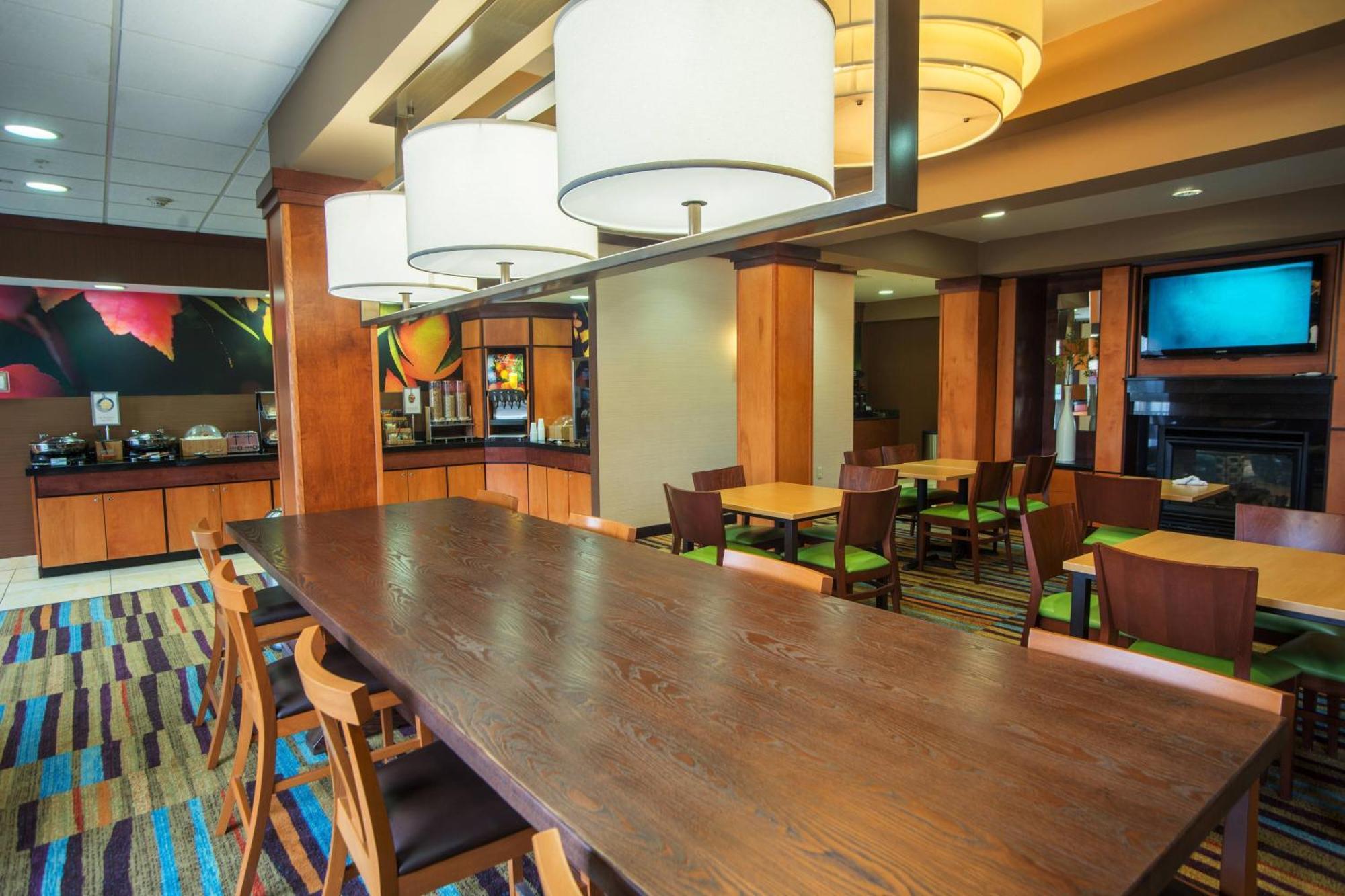 Fairfield Inn And Suites By Marriott Бартълсвил Екстериор снимка