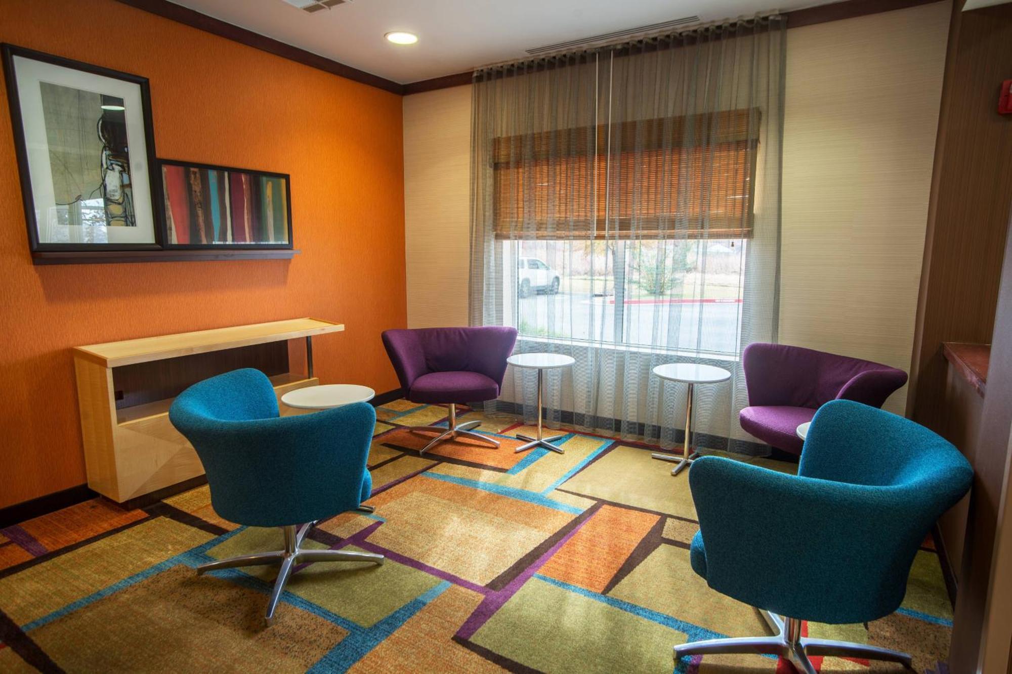 Fairfield Inn And Suites By Marriott Бартълсвил Екстериор снимка
